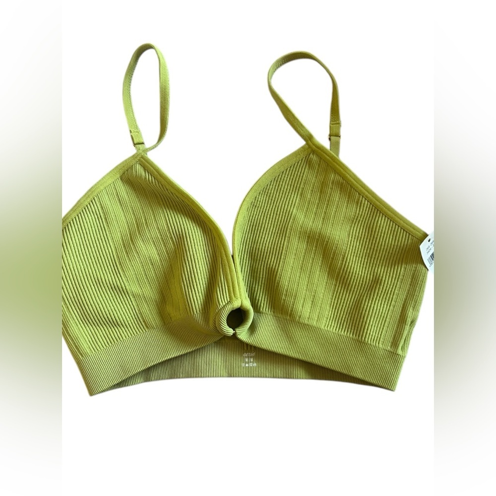 NWT Aerie Deep V-Neck Ribbed Bralette - Size Medium - Pistachio Green!